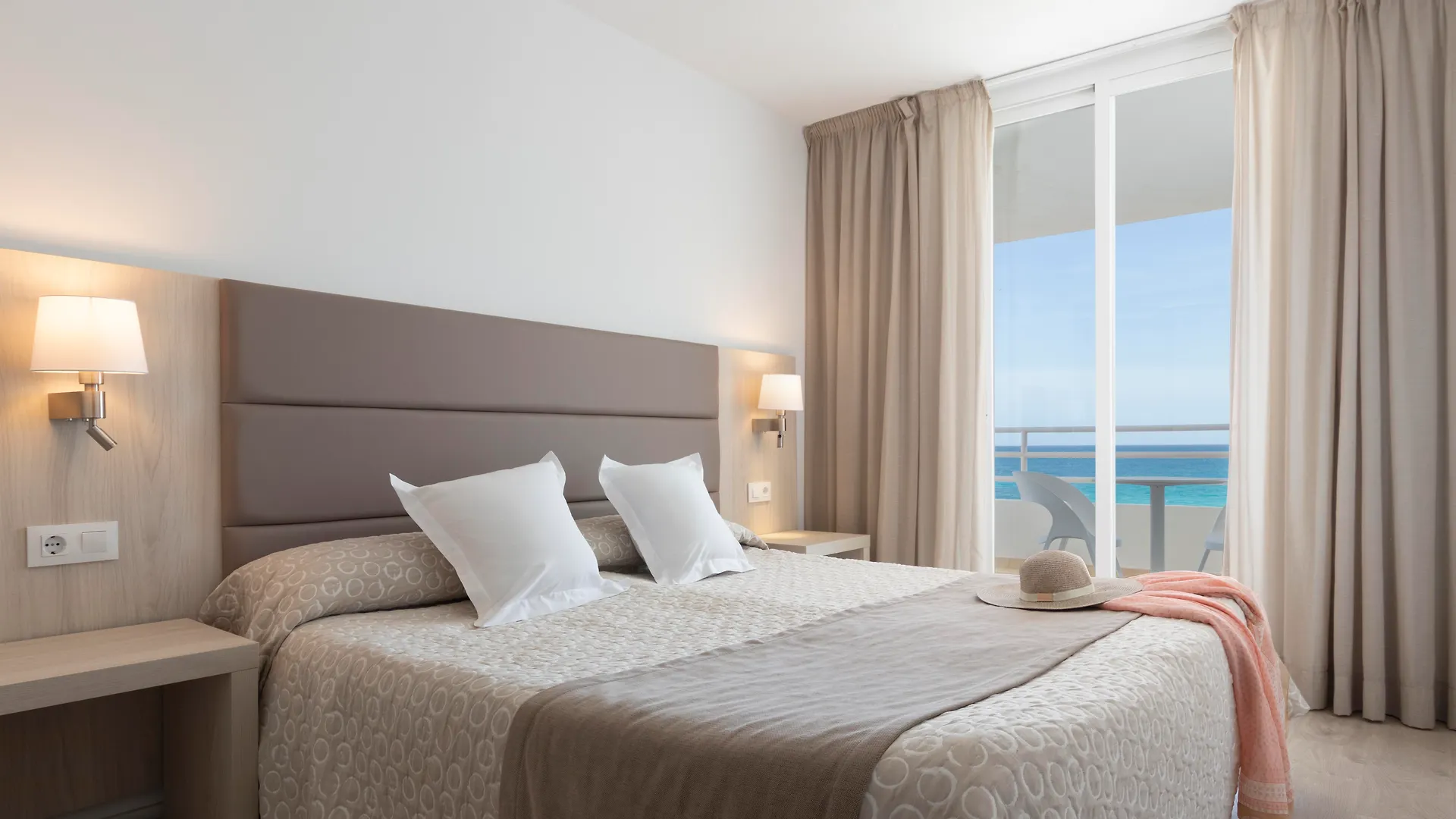 Hotel Palia Sa Coma Playa 4*, Sa Coma (Mallorca) Spanyolország